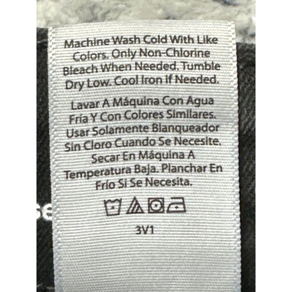 Time And Tru Jeans Womens 14 Black Raw Hem High Rise Distressed Cropped - Picture 6 of 11